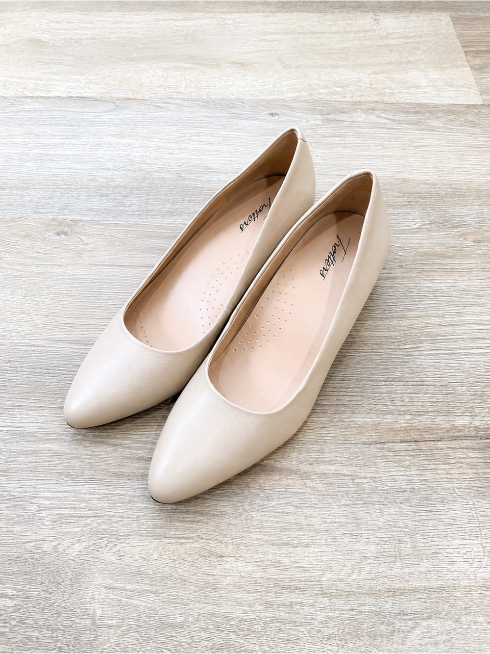 Trotters Kari PUMP SHOE BLOCK HEEL WOMENS SIZE 10 ,5M BEIGE